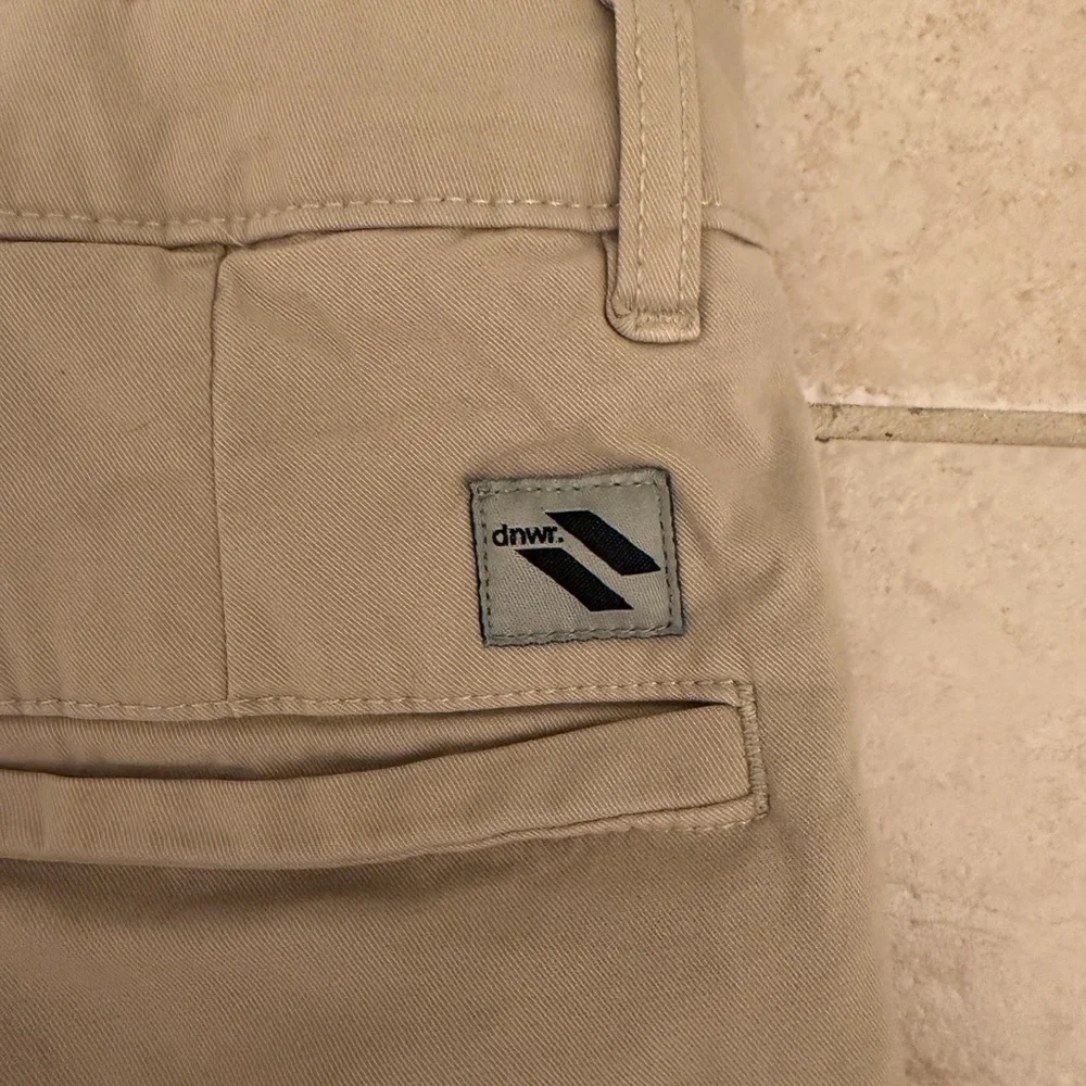Zara Men's Chino Pants in Light Tan